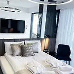 Lux - Bath With A Baltic View - Access 레왈