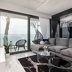 Апартаменты Lux - Bath With A Baltic View - Access