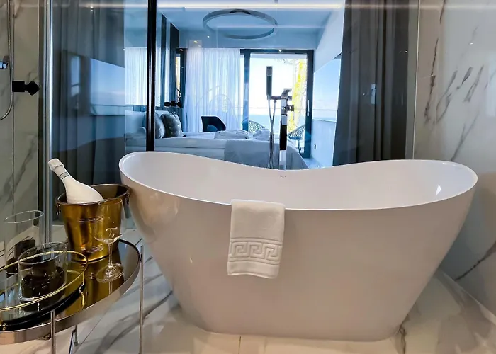 Lux - Bath With A Baltic View - Access Rewal